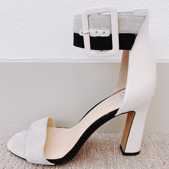 Vince Camuto Shoes - NEW Vince Camuto “Atiella” heels